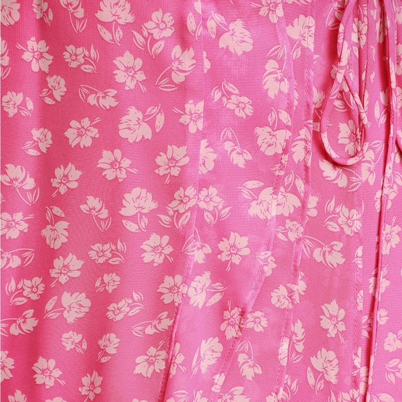 Lulu’s Pink Floral Cornelia Wrap Ruffled Midi Dress S - Picture 5 of 6